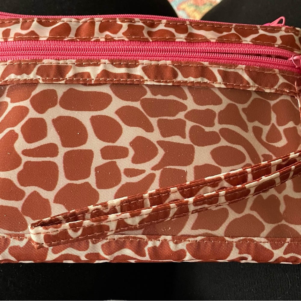 Women wristlet